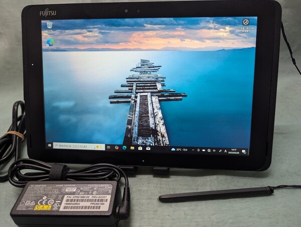 Fujitsu タブレット ARROWS Tab Q509/VE (SSD128GB/ペン付き)