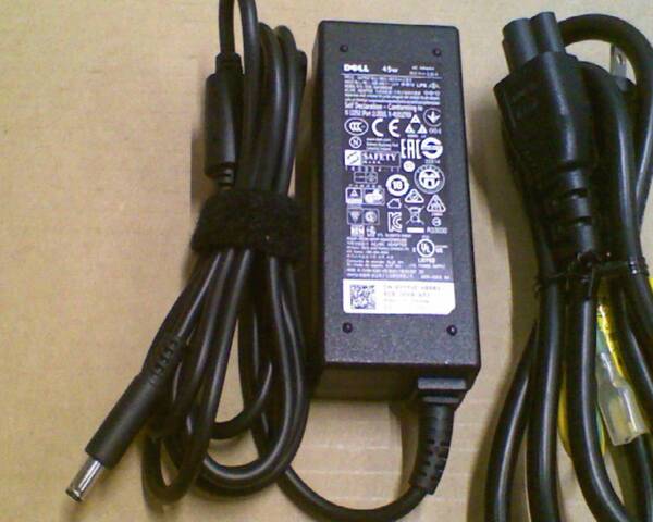 DELL 純正 45W 19.5V2.31A ACアダプタ- HA45NM140 / 丸ピン4.5㎜コネクタ