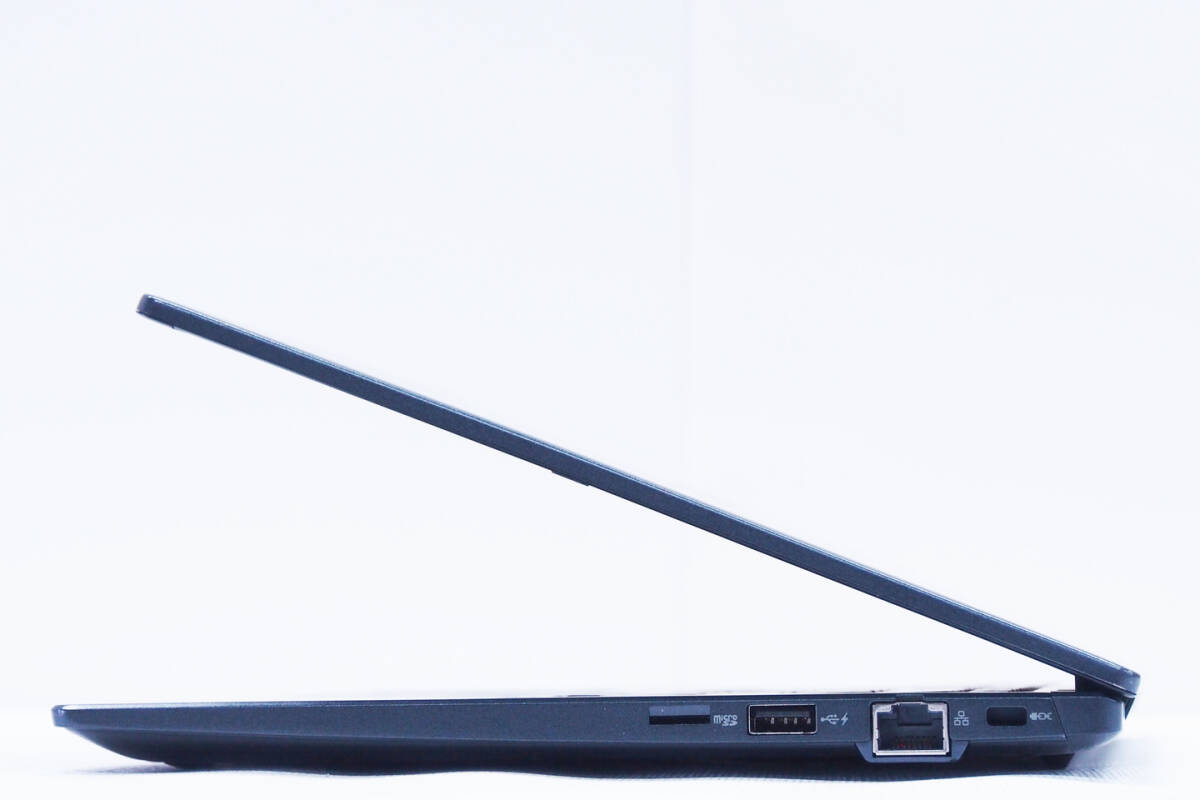 新品メモリ16G✨新品SSDで安心✨薄型軽量＆美品✨DynabookノートPC 4342aof.jpg