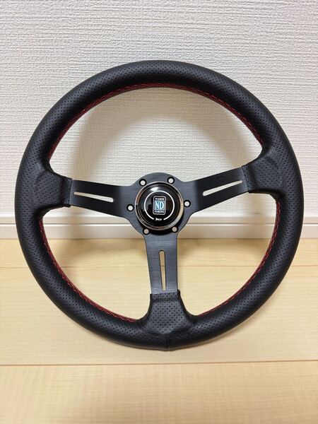 ナルディ NARDI パンチングレザーステアリング 13インチ ディープコーン