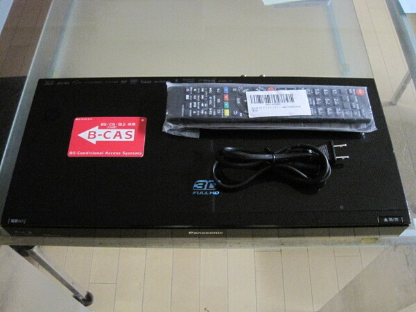 ★送料無料★お買い得★Panasonic DMR-BZT700改★3番組同時録画★3TB HDD換装★新品リモコン、B-CASカード、電源コード付★
