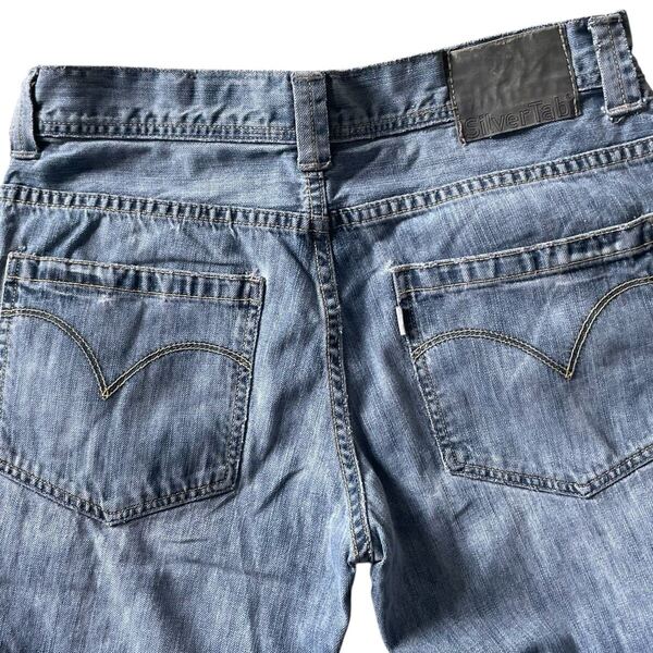 2000年代 ビンテージ Levi’s SilverTab リーバイス シルバータブ W32 LOOS ルーズストレート メンズ ジーパン デニム ダメージデニム