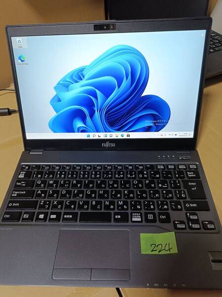 送料無料(管理番号.224)富士通 FUTRO MU937 Windows11 64bit Intel Celeron 3865U CPU@ 1.80GHz /RAM4G/SSD32G//13incW