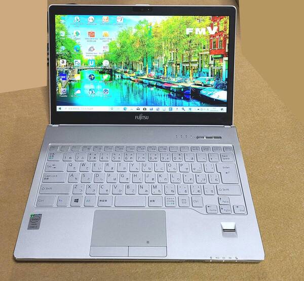 富士通 LIFEBOOK SH75/T☆Core i5 2.20GHz メモリ/4GB HDD/500GB/Windows10 富士通ノートパソコン