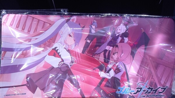 風紀委員会 マウスパッド ブルーアーカイブ ブルアカ ラバーマット プレイマット デスクマット 空崎ヒナ 天雨アコ 火宮チナツ 銀鏡イオリ