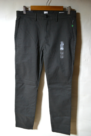 新品 GAP Flex ギャップ エッセンシャル カーキ スキニーフィット グレー 32×30 メンズ スキニーパンツ チノパン ボトムス 未使用 即決