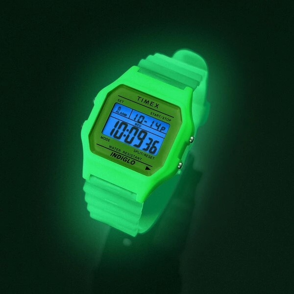 �yTIMEX�z T80 Glow-in-the-dark T80 �O���[�C���U�_�[�N TW2Y02600