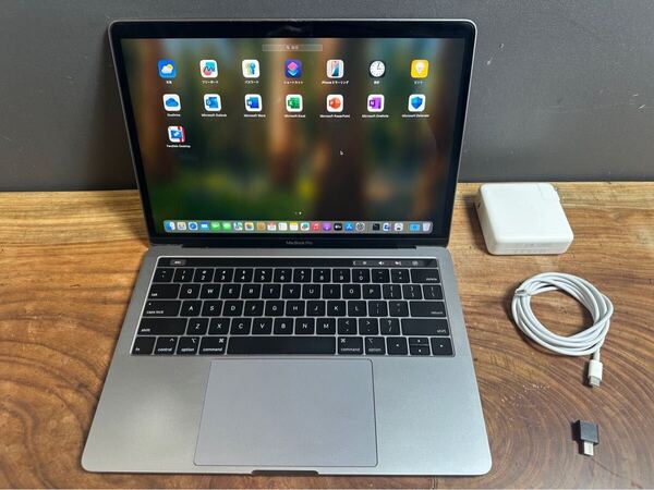 「美品新品バッテリー」Apple MacBook PRO Retina 13inch 2019/CPUi5 2.4GHZ/16GB/SSD512GB/Windows11/office2021/CJ387