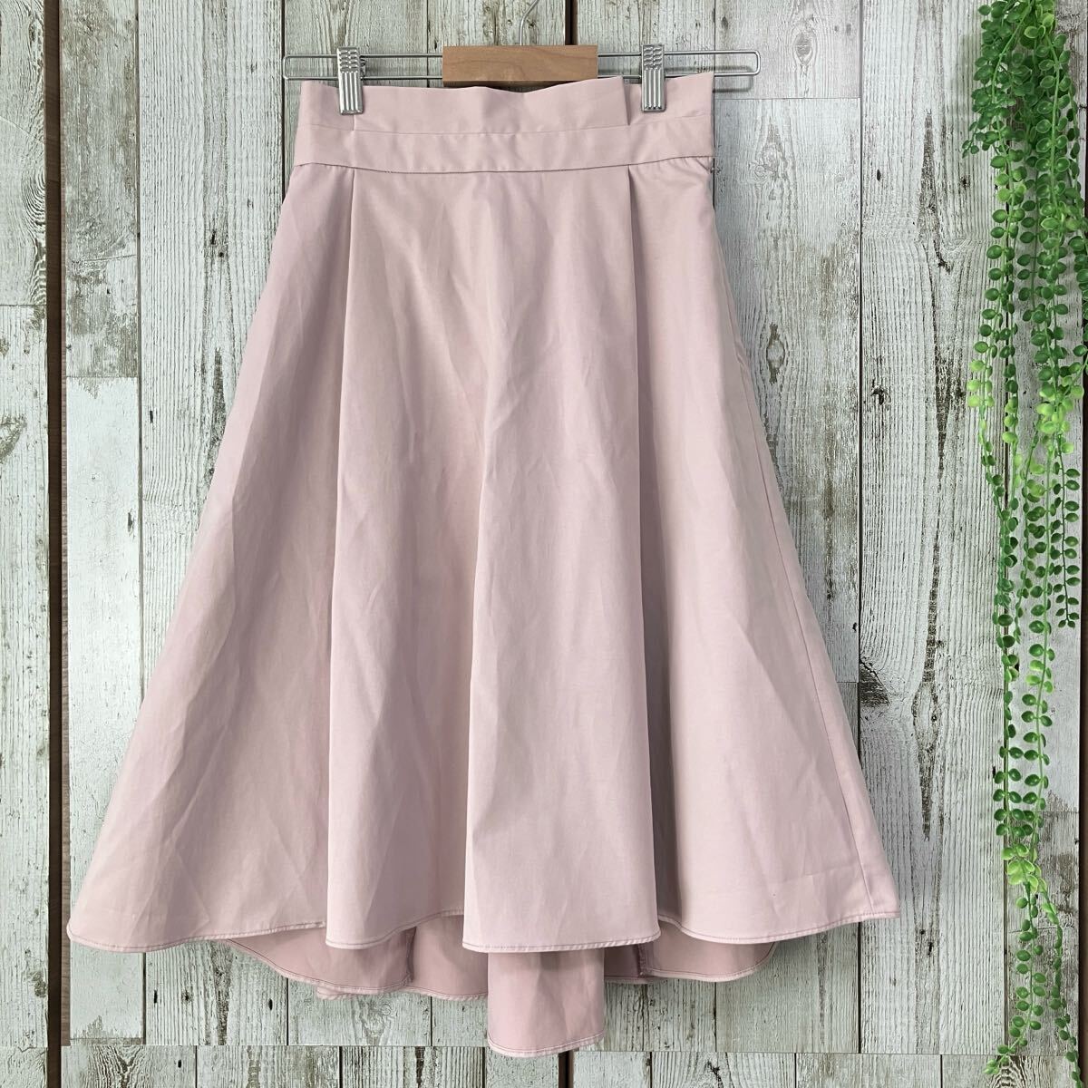 グレイッシュピンクのミモレスカート グレイッシュピンクのミモレスカート - メルカリ