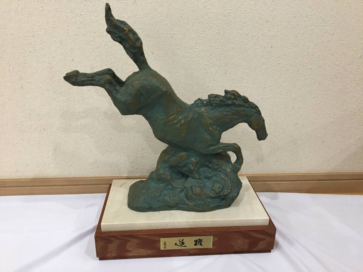 伝世珍品 文房具 時代物 唐馬 拓金仕上げ 馬の銅製彫刻 青銅器