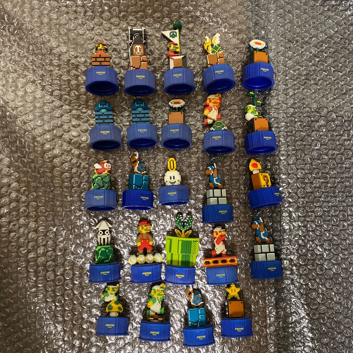 スーパーマリオ ボトルキャップ全30種類+缶コーヒーおまけフィギュア3種類 スーパーマリオ ボトルキャップ全30種類+缶コーヒーおまけ
