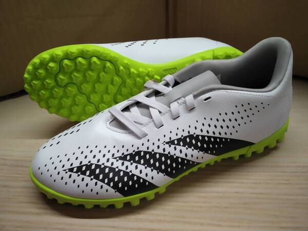 アディダス adidas ジュニア サッカーシューズ フットサルシューズ トレーニングシューズ 「プレデターアキュラシー.4 TF」IE9444 24,0cm