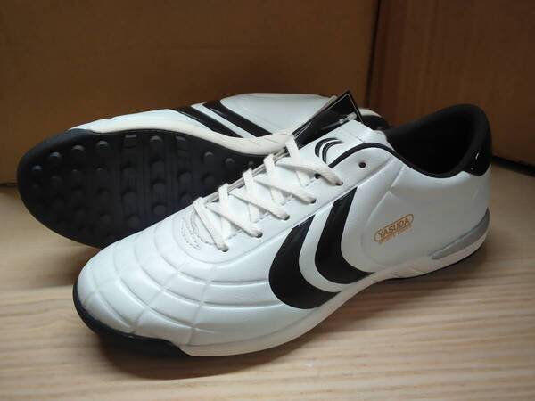 ヤスダ YASUDA ジュニアサッカーシューズ ジュニアトレーニングシューズ ジュニアサイズ 「Ligaresta TF Jr.」 YSD-S25JR WTBK 23,0/23,5cm