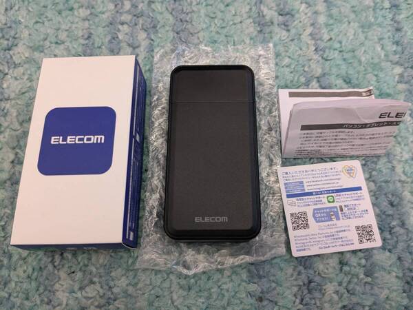 ◎0705u0137 エレコム モバイルバッテリー 30W 10000mAh 残量表示 PD対応 3ポート Type-C×2 USB-A×1 ケーブル別売 ブラック EC-C23LBK
