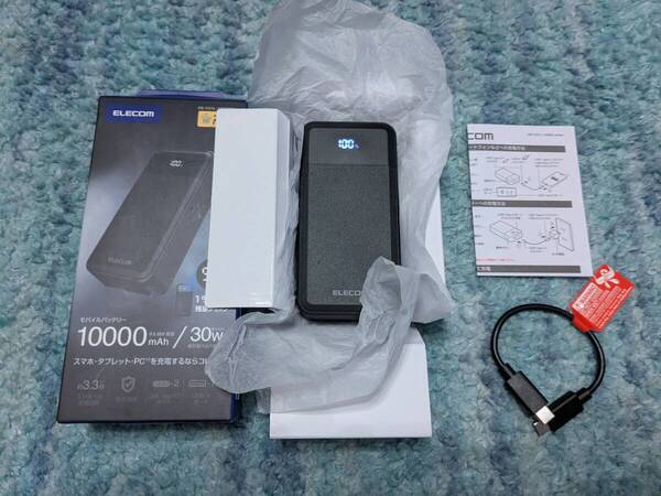 ◎0705u0250 エレコム モバイルバッテリー 30W 10000mAh 残量表示 PD対応 3ポート ケーブル付属 ブラック DE-C51L-10000BK