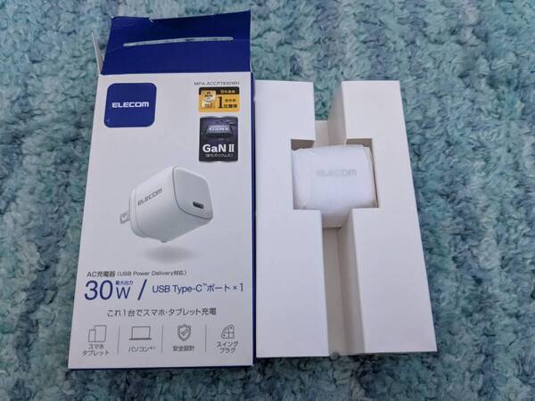 ◎0705u1544 エレコム 充電器 Type-C 30W USB PD対応 USB-C 1ポート 折りたたみ式プラグ PSE認証 ホワイト MPA-ACCP7830WH