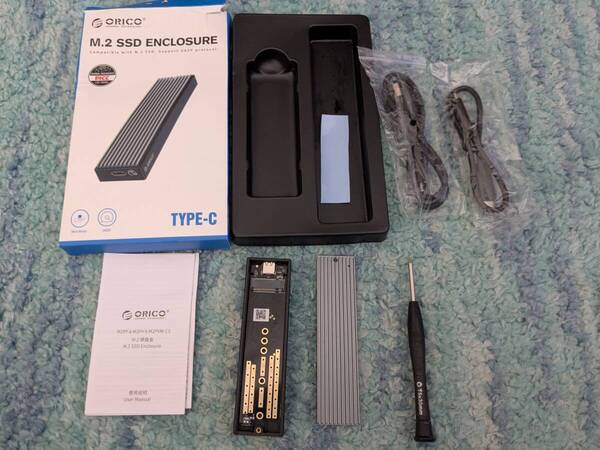 0705u2612 ORICO M.2 NVMe SSD 外付けケース USB 3.2 Gen2 10Gbps高速データ転送 NVMe/PCIE 対応2230/2224/2260/2280 黒 M2PV-BK