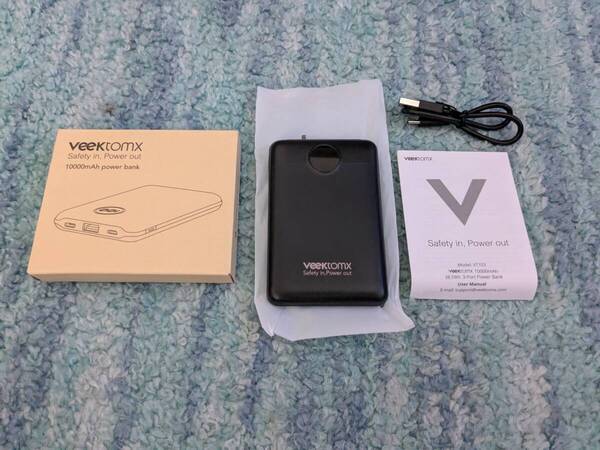 0705u2624 VEEKTOMX モバイルバッテリー 薄型 10000mAh 携帯充電器 22.5W PD QC USB Type-C出力/入力ポート ブラック
