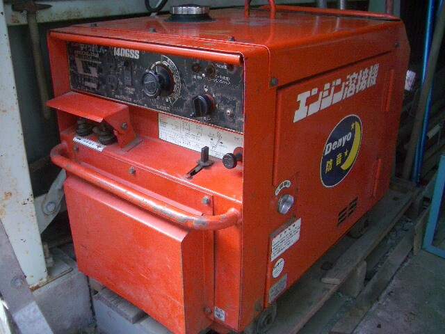 ディーゼルエンジン溶接機 - デンヨー株式会社