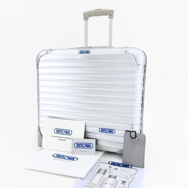 【美品】RIMOWA リモワ TOPAS トパーズ 28L 機内持ち込み 2輪 ビジネストローリー 青ロゴ アルミ コンパクト スーツケース キャリーバッグ