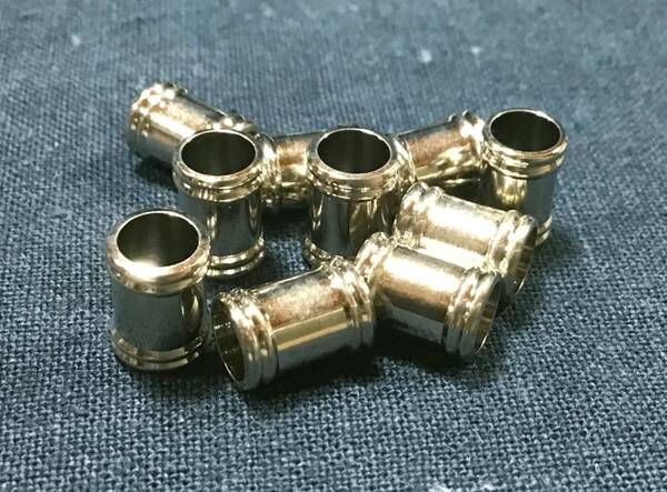 アクセサリーパーツ045 メタル パイプビーズ 200個 長さ8mm 外径5.5mm シルバーカラー アジアン雑貨 在庫整理