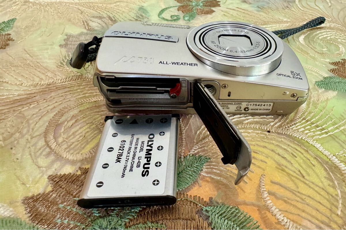 オリンパス Olympus μ 750 5x バッテリー付け 現状品