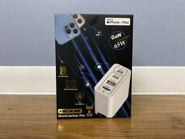 【新品 未使用 送料無料】マクアケ MemCatcher Pro Apple 公式 MFi認証 PSE認証 充電器 65W GaN PD 急速充電 USB-A & USB-C 3ポート同時