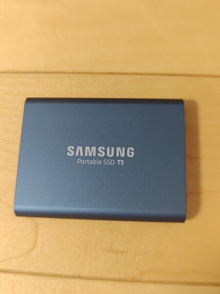 Samsung MU-PA500B 500GB 外付SSD T5