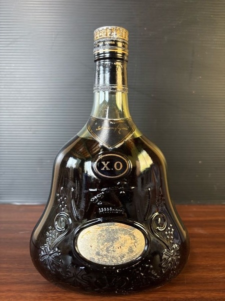 ヘネシー Hennessy XO 金キャップ グリーンボトル ブランデー 700ml