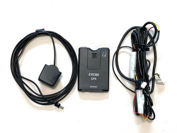 新車外し デンソー DIU-A211 ETC2.0 アンテナ分離 12V/24V 新セキュリティ規格 GPS 発音声案内 DENSO 納車外し 送料無料②