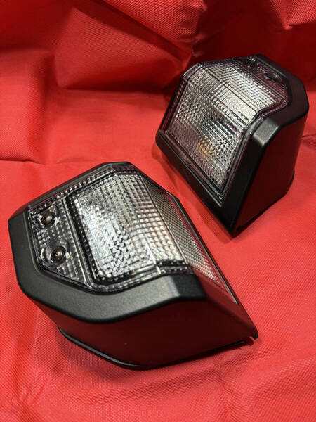 ☆ランクル70再再販用フロントクリアウィンカー社外品 新登場 ランドクルーザー70 GDJ76☆