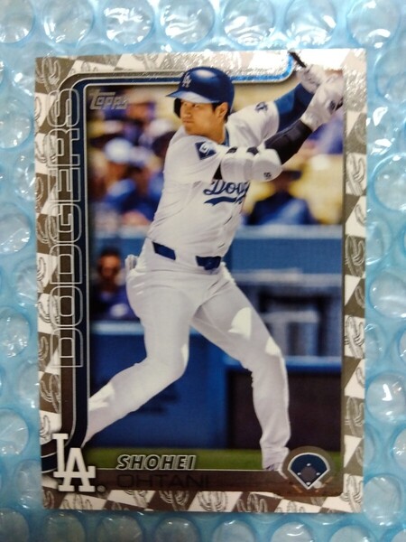 送料込即決 2025 Topps Series 1 Spring Training #1 Shohei Ohtani 大谷翔平 スプリングトレーニング フォイル ロサンゼルスドジャース