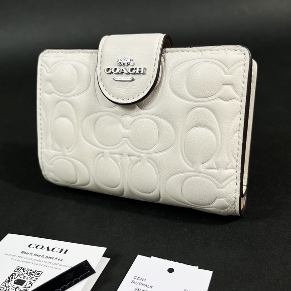 【COACH 本物 新品 コーチUSAアウトレット正規品】ミディアム ウォレット シグネチャー レザー 財布 二つ折り財布 CZ341 チョーク 新作
