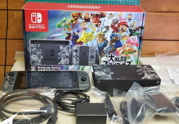 switch / スイッチ / Nintendo Switch / 大乱闘スマッシュブラザーズSpecialモデル/ 箱付き /ソフトなし