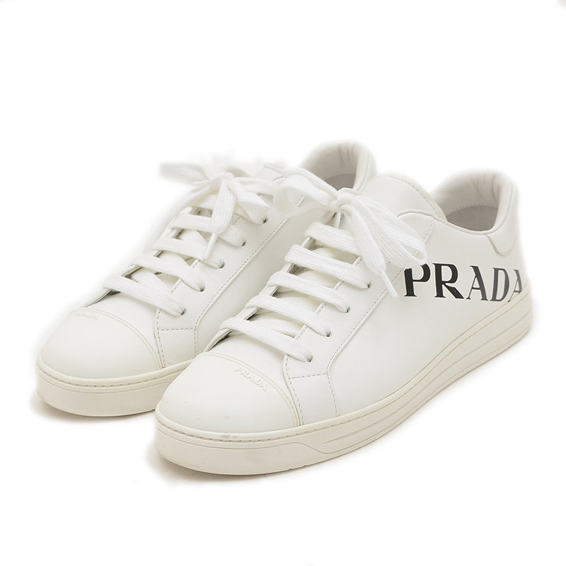 プラダ スニーカー レディース #38.5 1E123M 最終値下げ Amazon | [Prada] プラダ レザースニーカー 三角ロゴ レース