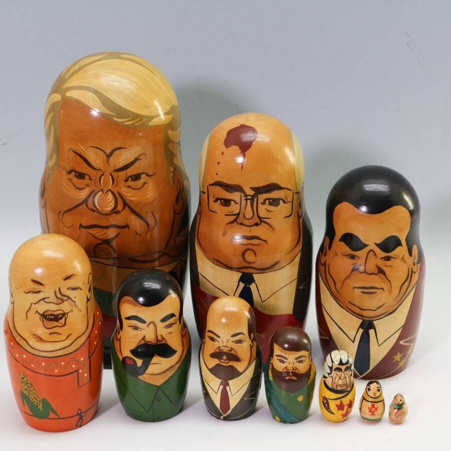 【民芸品】マトリョーシカ ロシア人形 歴代大統領 民芸品(★美品★) Yahoo!オークション -「マトリョーシカ 大統領」(アンティーク