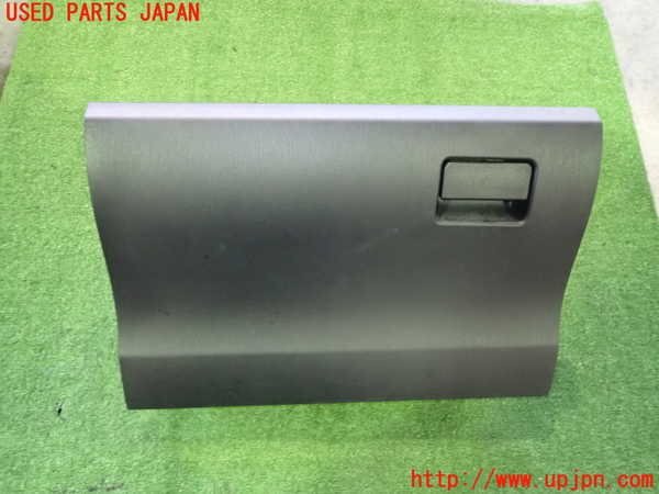 TAK様専用プリウスα G's グローブボックス グローブBox zvw40