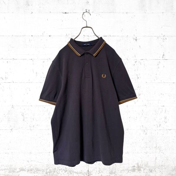 極美品 FRED PERRY M3600 半袖 ポロシャツ XXLサイズ 刺繍 フレッドペリー 灰色 チャコールグレー 現行モデル オーバーサイズ