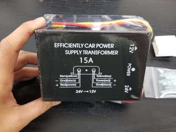 DC DC コンバーター 24V → 12V デコデコ 15A 電圧変換器 トラック バス 【バックアップ機能】 / 28-538 PP*