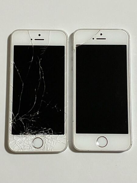 SIMフリー iPhone SE ×2台 16GB 97% 91% バージョン13.6 判定 ○ 第一世代 iPhoneSE アイフォン Apple アップル スマートフォン 送料無料