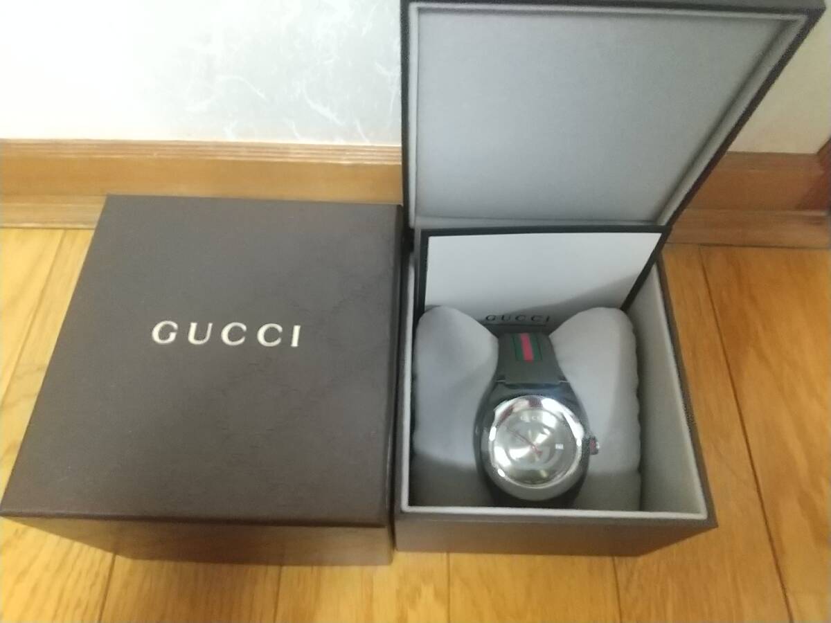 稼働 GUCCI 腕時計 137.1 SYNC メンズ 外箱付 新品電池 4