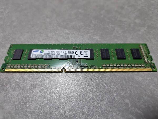 Samsung★メモリーカード【 1Rx8 PC3-12800U-11-12-A1 】4GB/送料込/中古