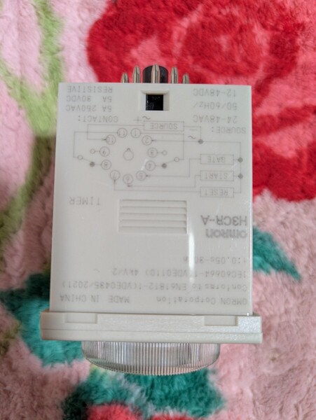 OMRON オムロン タイマーリレー H3CR-A 24-48V AC/DC