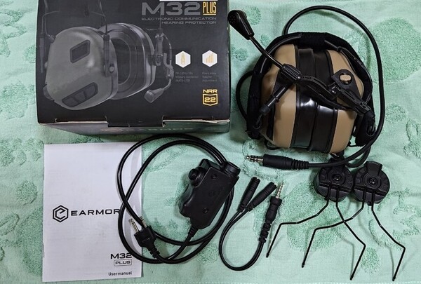 ヘッドセット類4点セット M32 PLUS アイコム対応M51PTT アイコム対応2ピンto1ピン変換コネクタ ARCレールヘルメットアダプター
