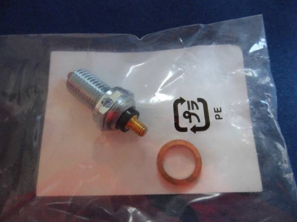 ホンダ・CBX400F・CBX400FⅡ型・CBX550F・CBR400F・オイルプレッシャースイッチASSY・純正新品・送料無料
