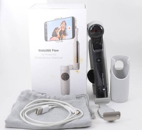 箱付き美品 insta360 Flow スマートフォン ジンバル スタビライザー @4138