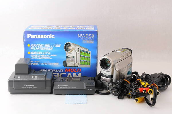 美品 箱付き Panasonic パナソニック デジタル ビデオカメラ NV-DS9 @4102