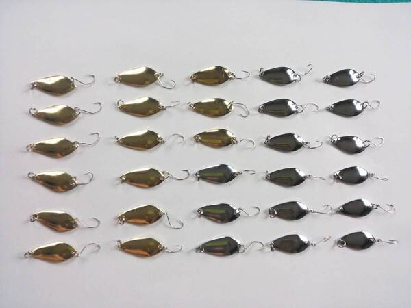 スプーン 2.5g 30本 セット 金15個 銀15個 スタンダード 管理釣り場 エリア 湖 渓流 川 イワナ ヤマメ ニジマス ブラックバス
