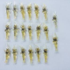 スジエビ ワーム ソフトルアー 4.5cm 20本 セット ブラックバス クロダイ マダイ シーバス スズキ ハタ ソイ カサゴ 根魚