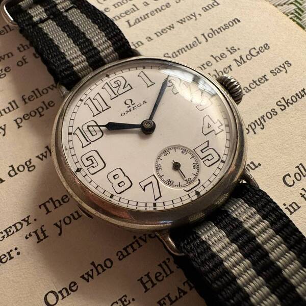 1910年代 OMEGA オメガ 腕時計 銀無垢 腕時計 アンティークウォッチ ヴィンテージ 手巻き時計 シルバー 935 新品ベルト スイス ミリタリー
